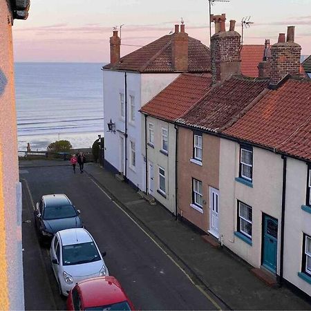 Lilly'S Cottage, Filey, Sleeps 8 Bagian luar foto